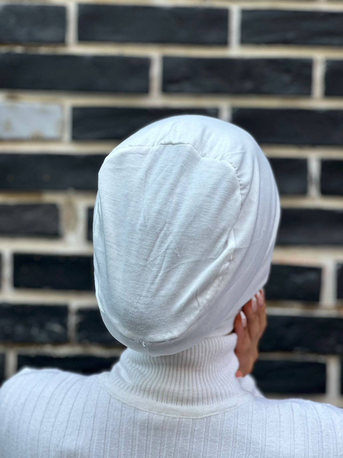 Closed Bandana