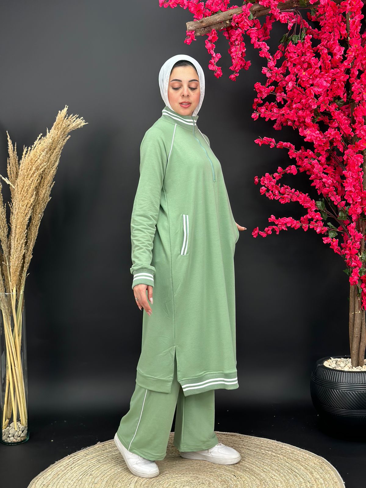 Long suit without hoodie