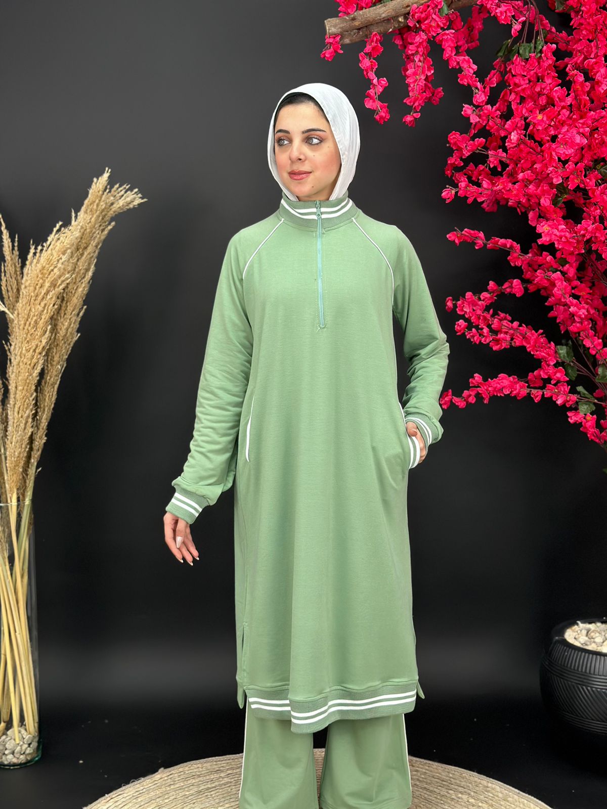 Long suit without hoodie