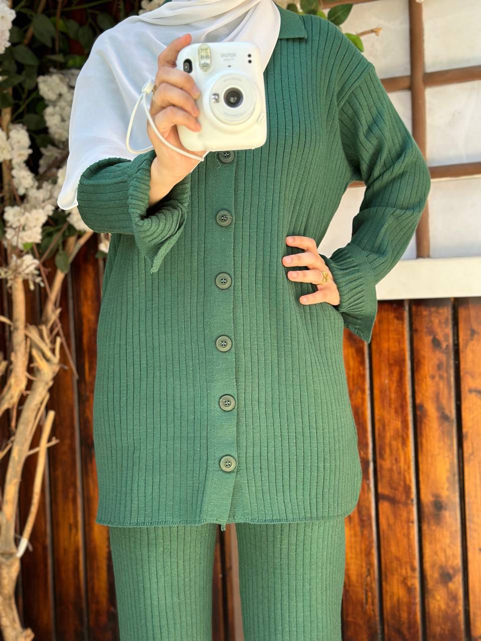 Long Suit with buttons