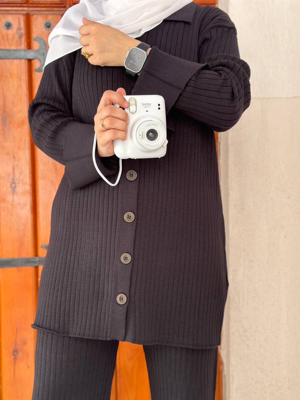 Long Suit with buttons
