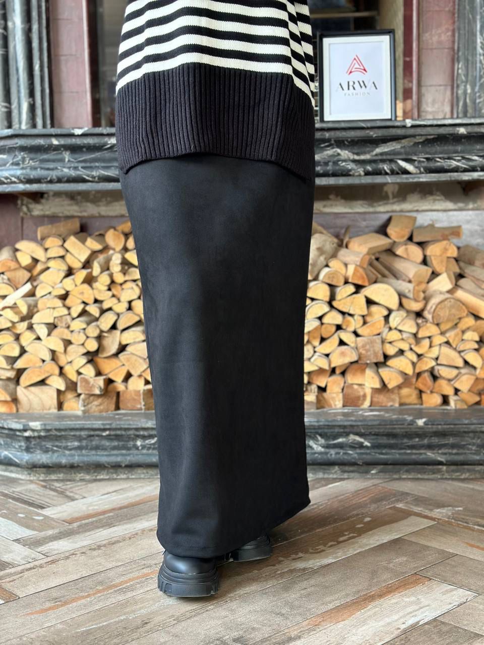 Suedi Skirt