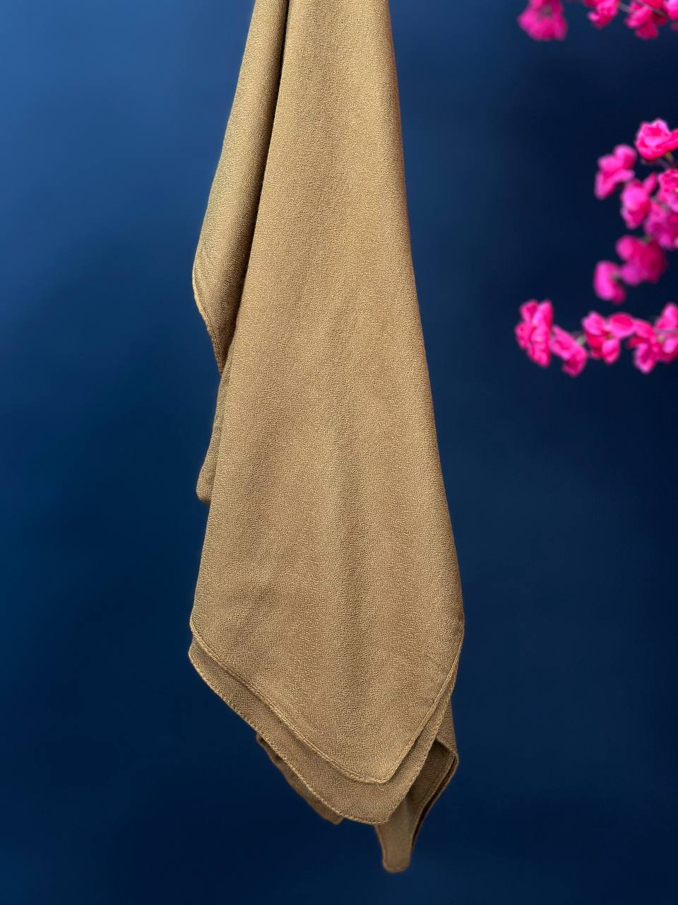 Elegance Modal scarf