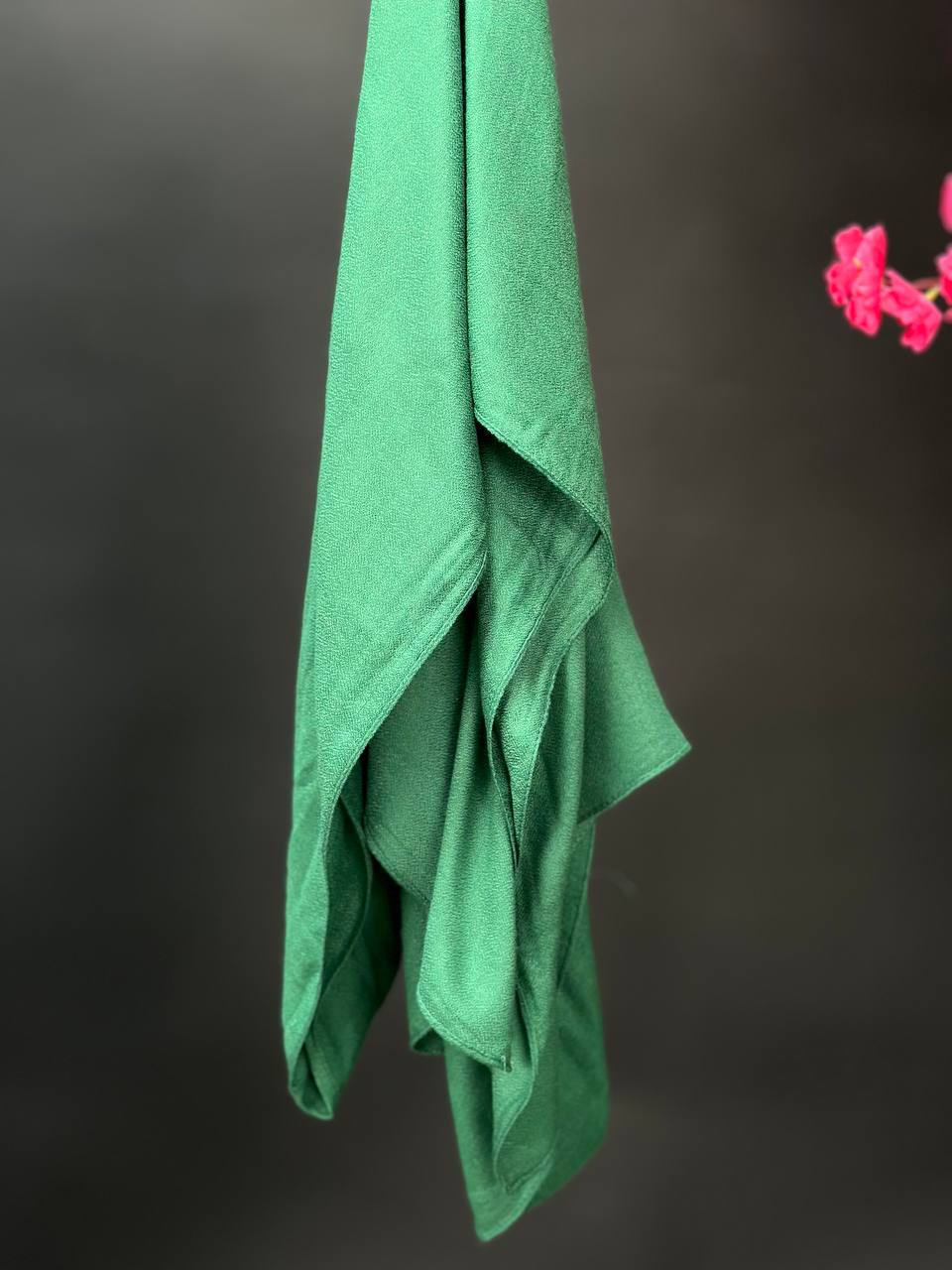 Elegance Modal scarf