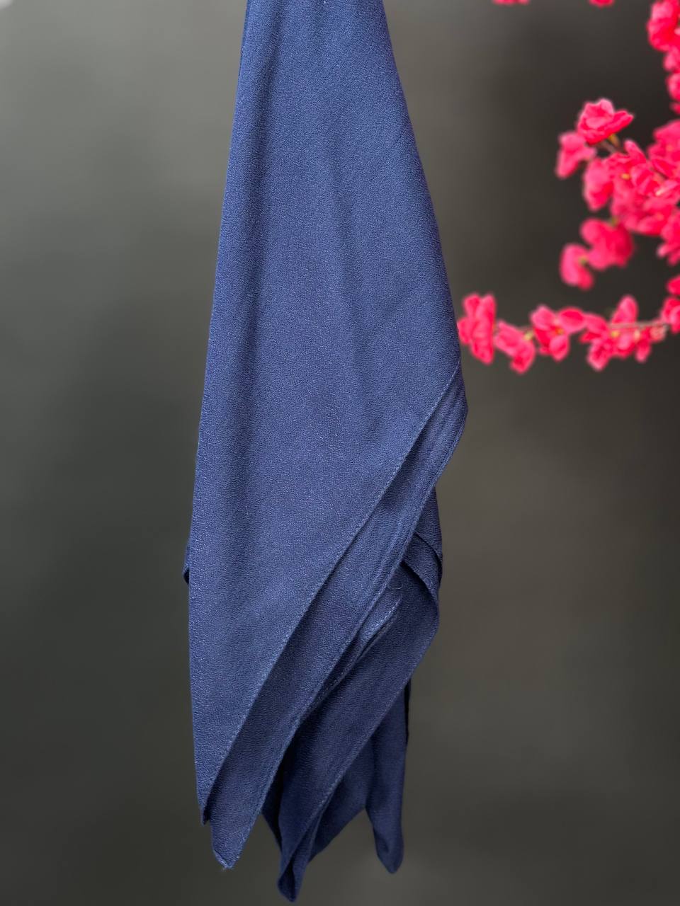 Elegance Modal scarf