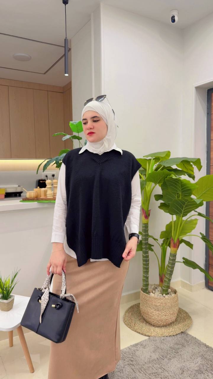 Knit Sleeveless Vest