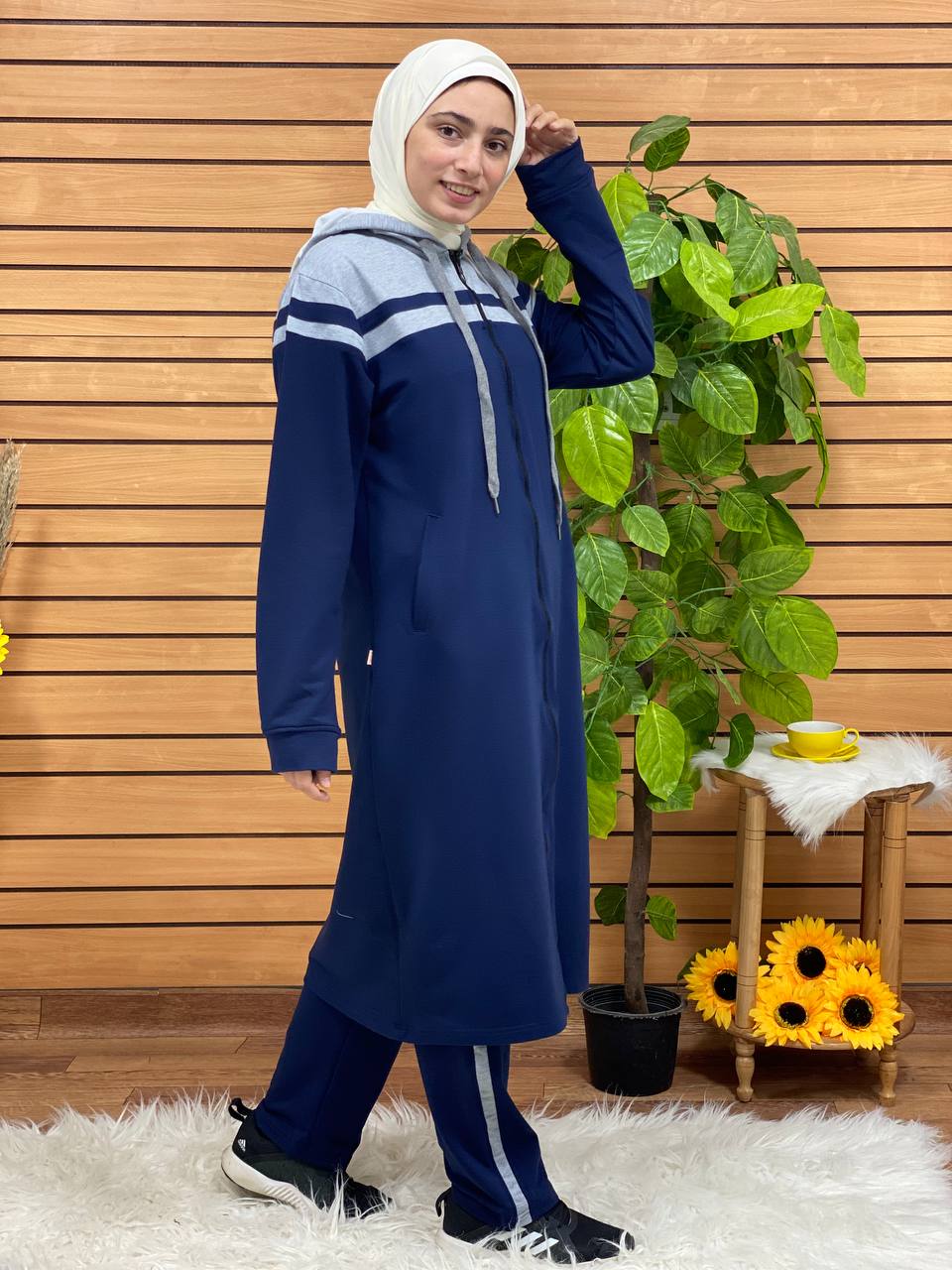 Sportive Zipper Suit