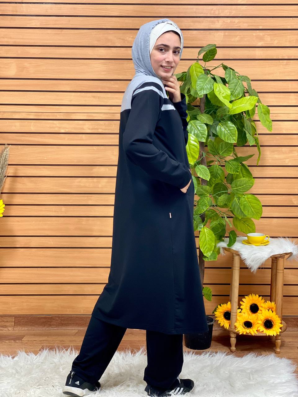 Sportive Zipper Suit